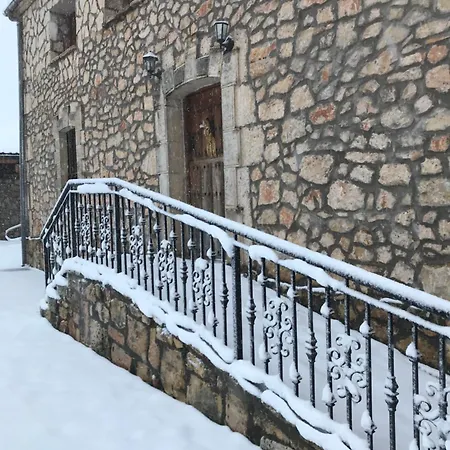 Villa Gemelas Del Duraton Castro de Fuentiduena